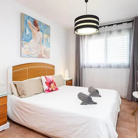 Sea View Paraiso Ii By Sunkeyrents Apartment