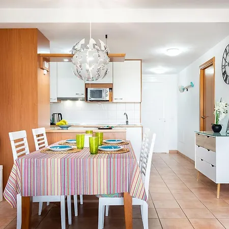 Apartment Sea View Paraiso Ii By Sunkeyrents